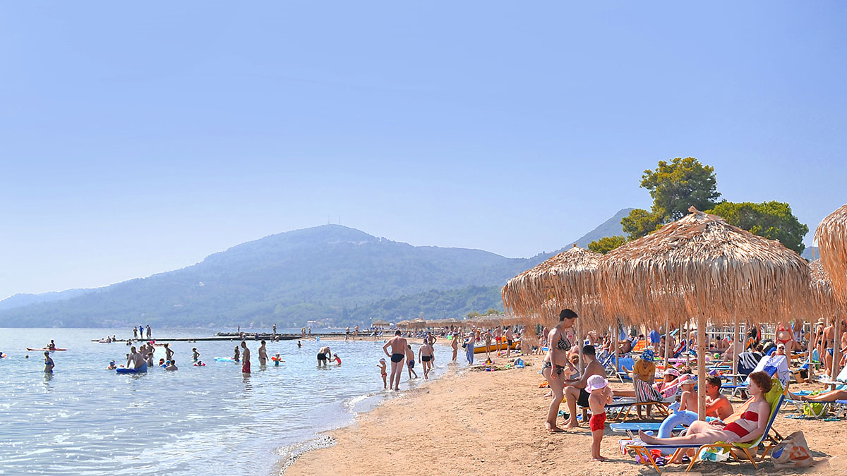 Canvas by Mitsis Messonghi